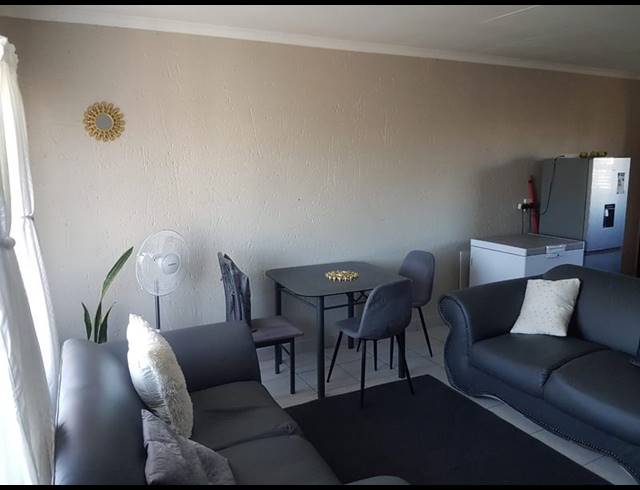 2 BEDROOM APARTMENT FOR SALE IN ARUNDO ESTATE